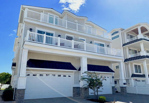 4111 Landis Avenue, 3rd Flr. East, Sea Isle City